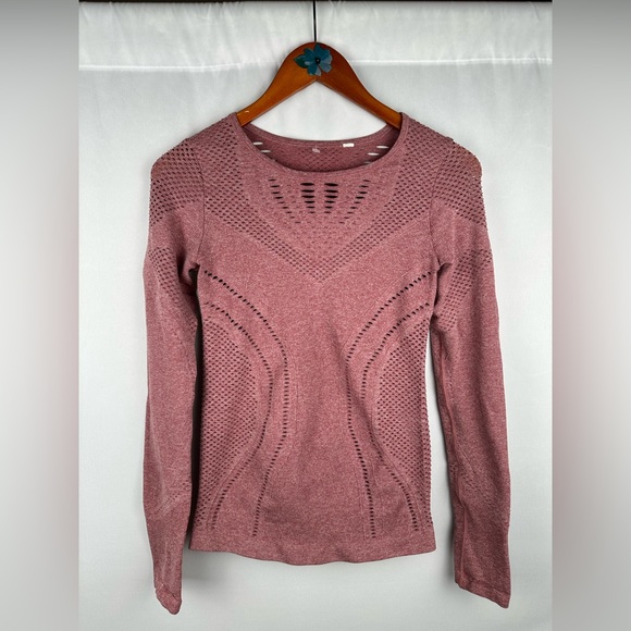 ALO Yoga Lark Long Sleeve Top - Picture 2 of 4